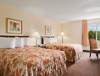 Rodeway Inn Montgomery Ngoại thất bức ảnh